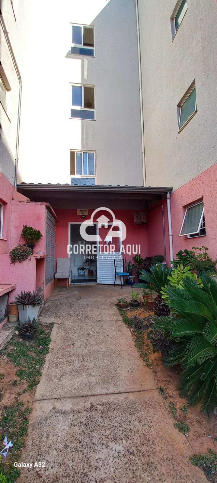 Apartamento à venda, no Condomínio Vida Nova II, Balneário Salto Grande, com 2 quartos, 50m² - Corretor Aqui Imobiliária