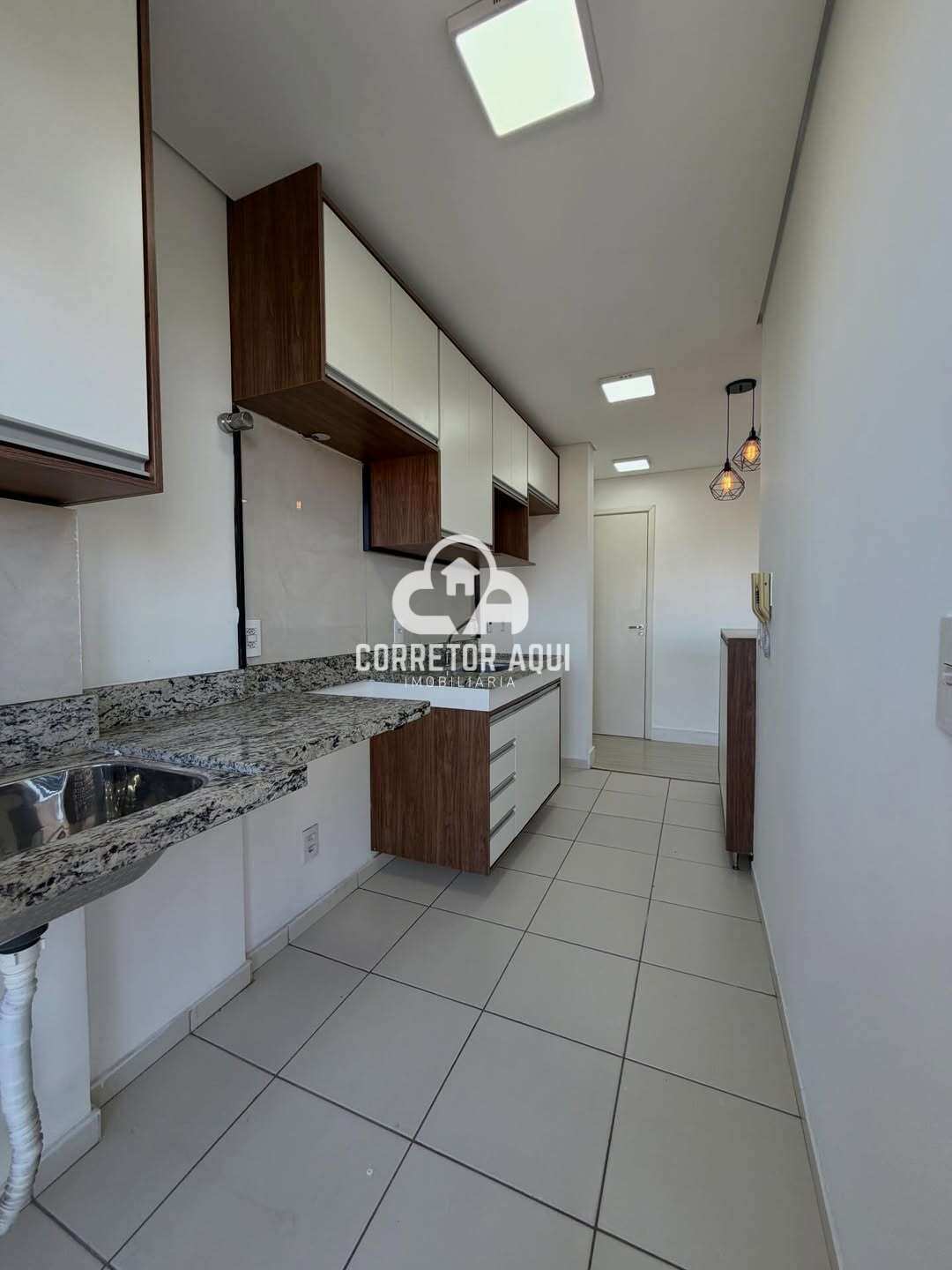 Apartamento à venda, no Ed. Dom Pedro II em Americana, Centro, com 2 quartos, (1 suite) 52.25m² - Corretor Aqui Imobiliária