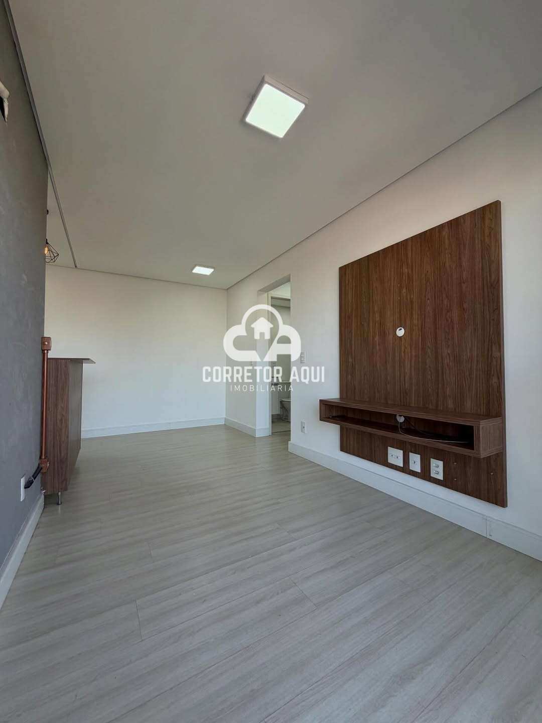 Apartamento à venda, no Ed. Dom Pedro II em Americana, Centro, com 2 quartos, (1 suite) 52.25m² - Corretor Aqui Imobiliária