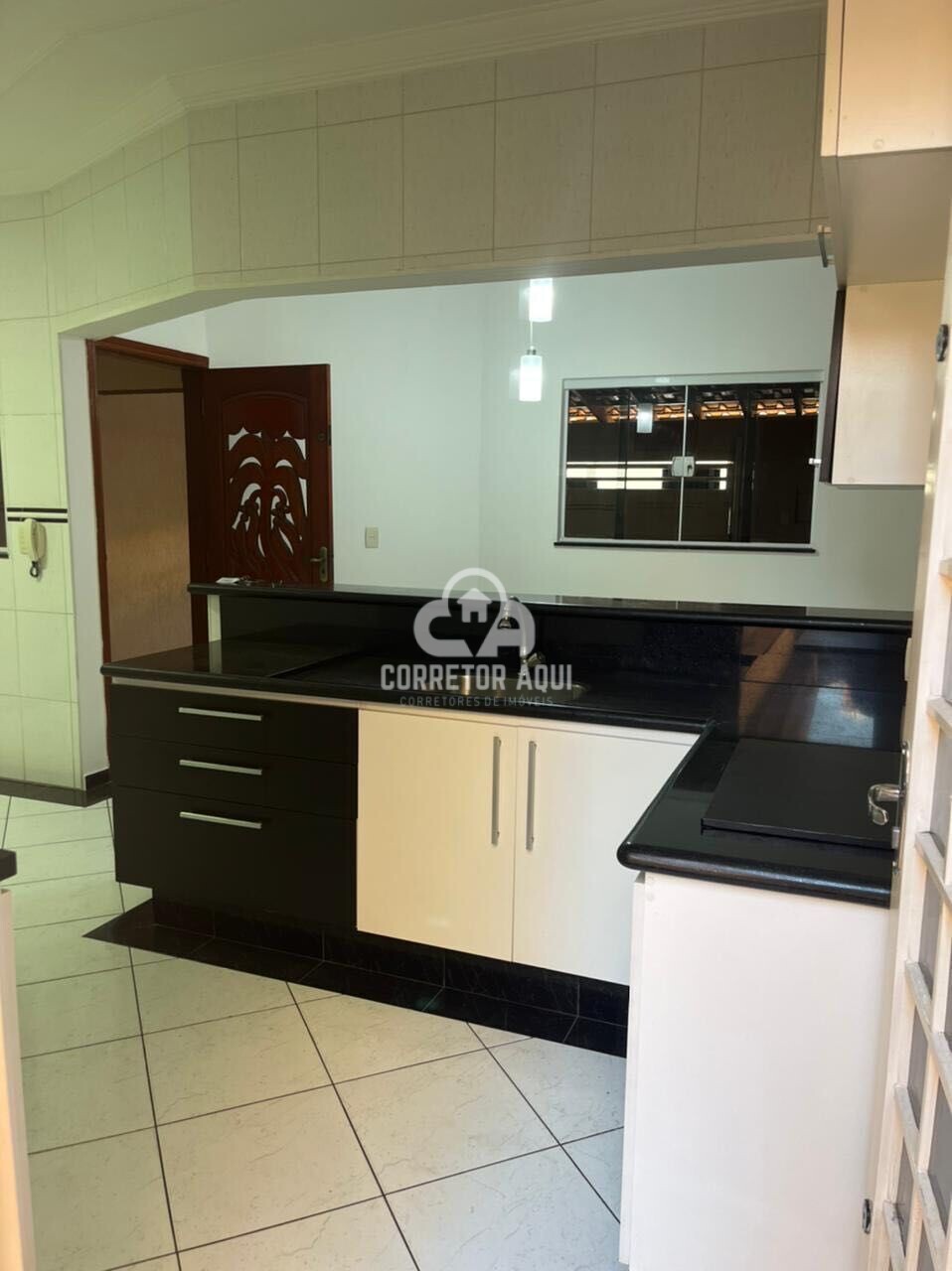 Casa à venda em Americana, Parque Nova Carioba, com 3 quartos, 132m² - Corretor Aqui Imobiliária