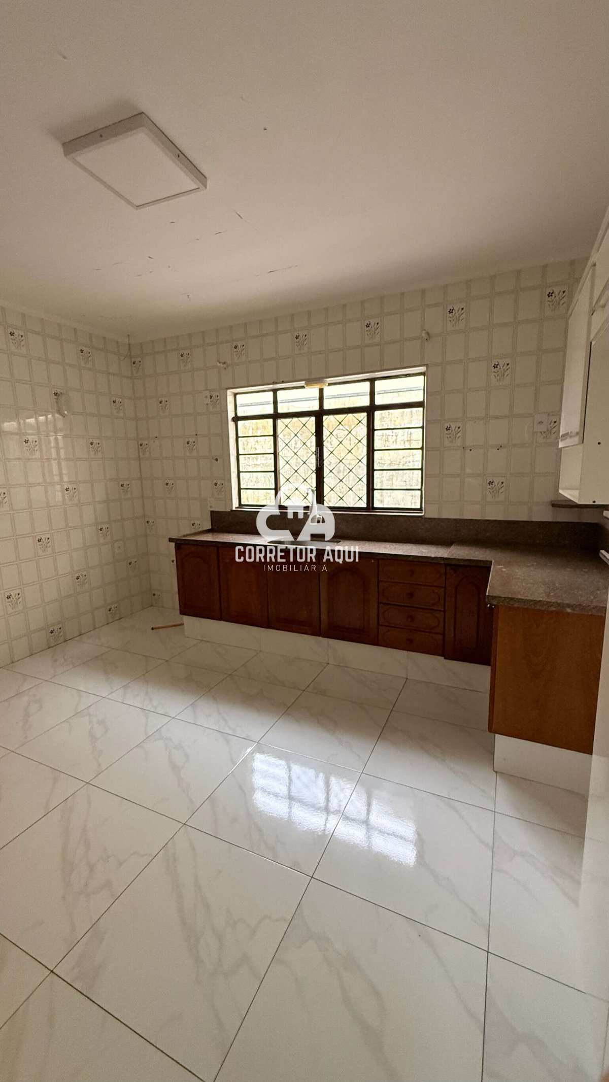 Casa à venda em Americana, Jardim São Vito, com 3 quartos, 210m² - Corretor Aqui Imobiliária