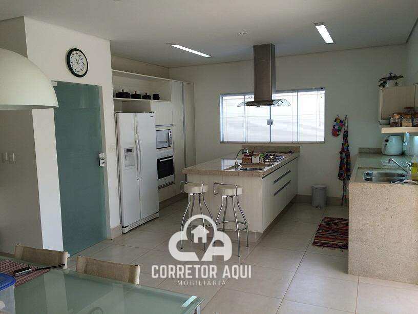 Casa alto padrão em condomínio fechado em Americana SP, 3 suítes, piscina, área gourmet completa e segurança 24h - Corretor Aqui Imobiliária