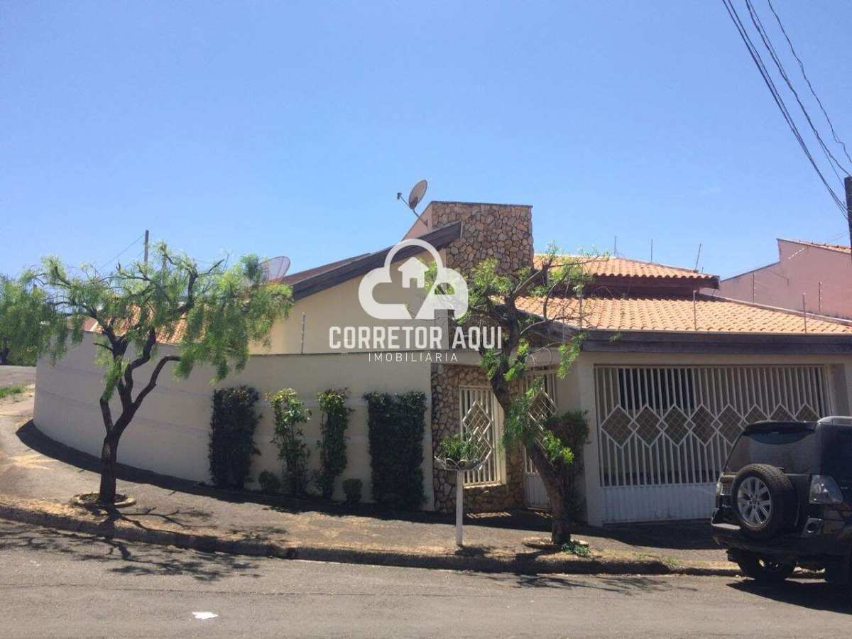 Casa esquina 3 quartos com suite no Nielsen Ville / Americana SP - Corretor Aqui Imobiliária
