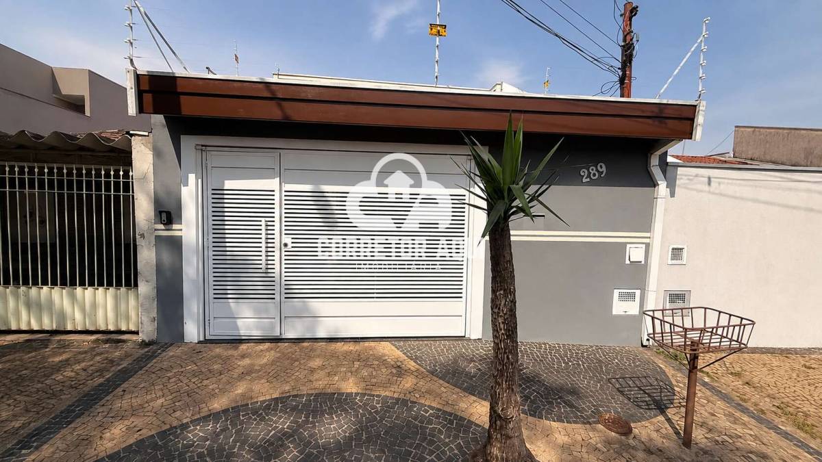 CASA TOTALMENTE REFORMADA NA CIDADE JARDIM – AMERICANA